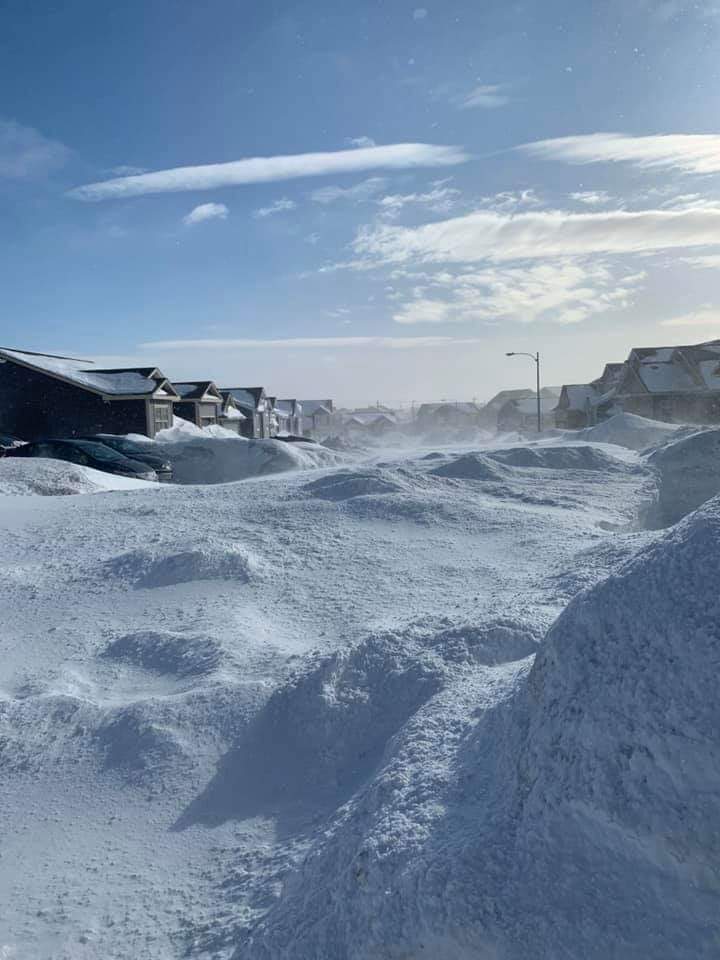 Több méteres hóval csapott le a ciklon Kanadára!(képek, videók) 1