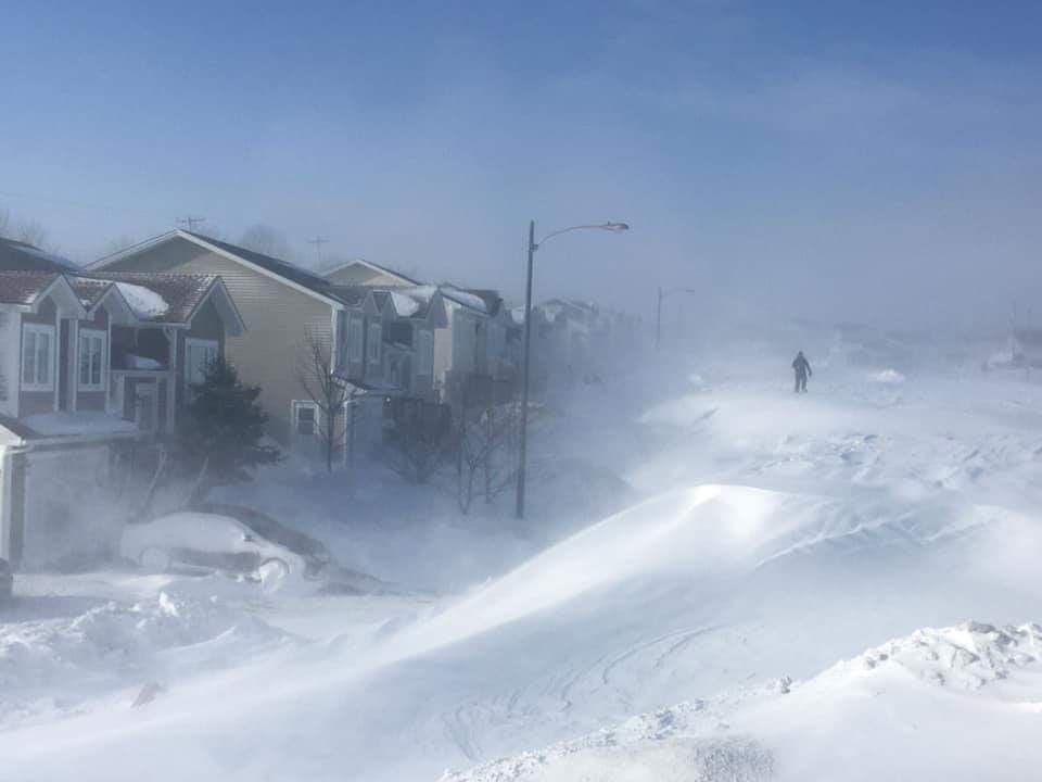 Több méteres hóval csapott le a ciklon Kanadára!(képek, videók) 2