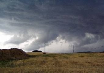 Cumulonimbus pannus (Cb pan)