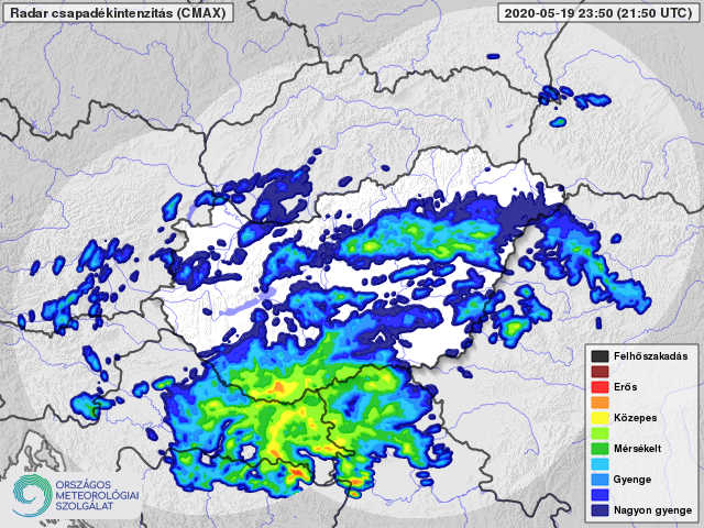 A zivatarok csapadékmezeje elérte Magyarországot!