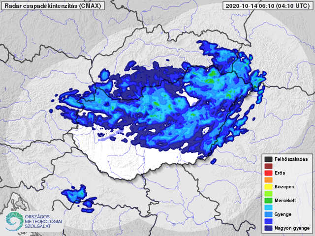 Esik a hó a Kékestetőn!