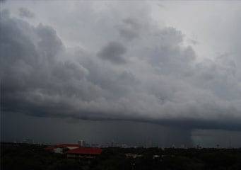 Cumulus praecipitatio (Cu pra)