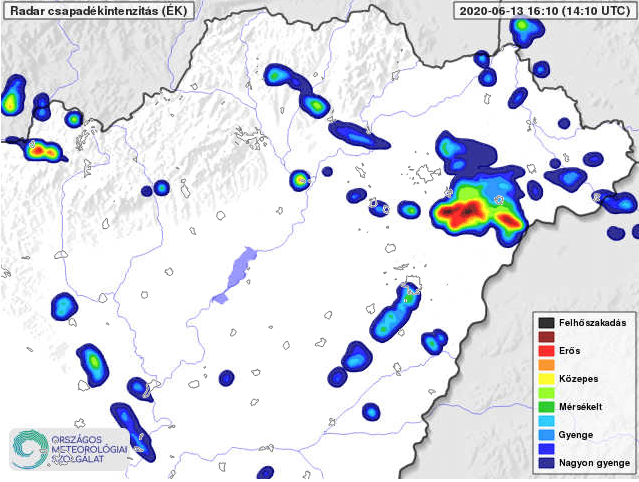 Debrecen felé halad a zivatar a radarképek tanulsága szerint!