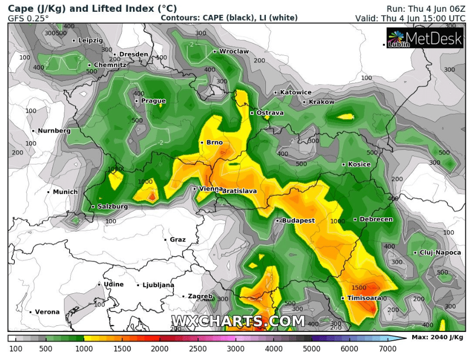 Várható CAPE érték ma délutánra, azaz a zivatarok várható kialakulási helye.